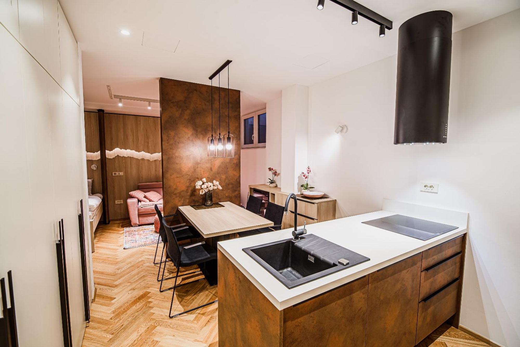 Apartments Slavec With Free Onsite Parking Кранска гора Екстериор снимка
