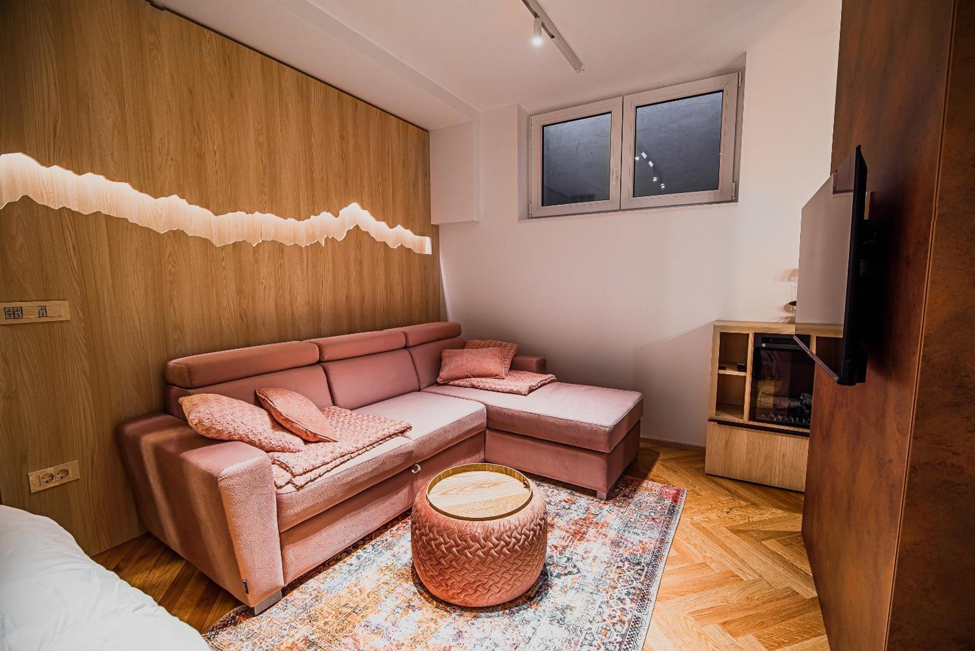 Apartments Slavec With Free Onsite Parking Кранска гора Стая снимка